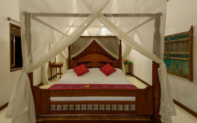 Bali Villa Near the Beach, 2015 – Guest Rooms – Candi Dasa