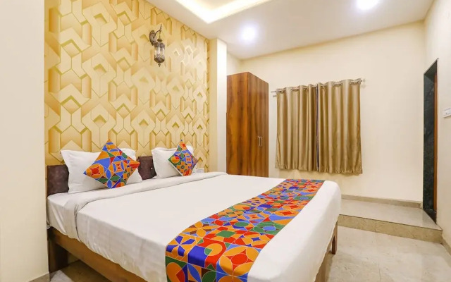 FabHotel Dreamz Inn