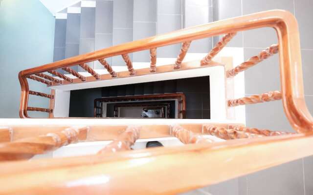 Bukchon Da Lat Hotel