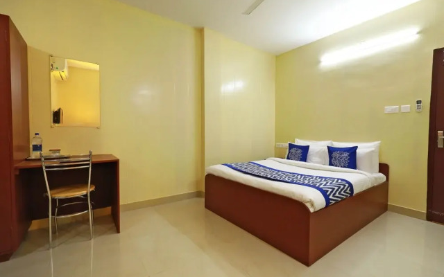 OYO 6725 Palm Inn