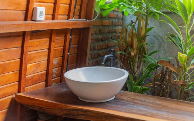 Kubu Selat Villa and Glamping