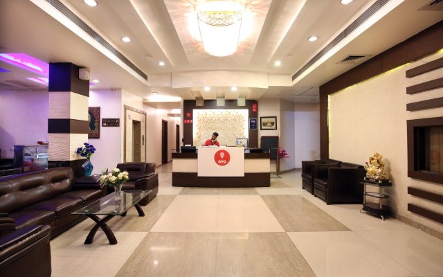 OYO Flagship 113 Golden Temple Road