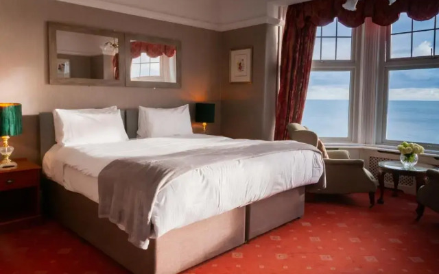 Porth Avallen Hotel