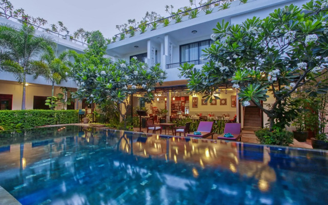 The Moon Residence & Spa