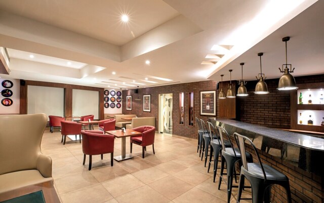 Lemon Tree Hotel Alwar