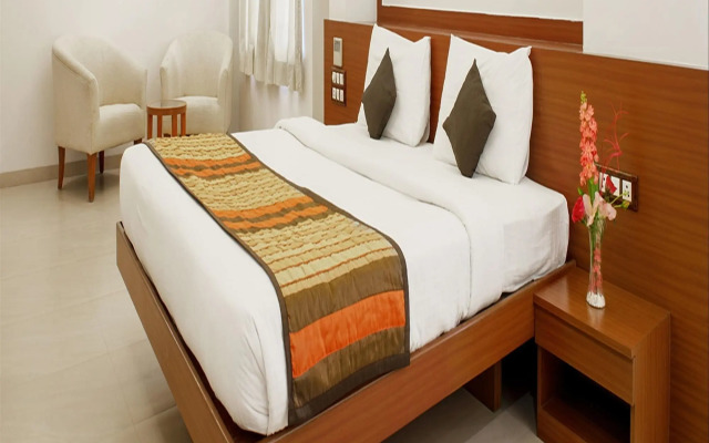 Monarch Montvert, Baner Pune