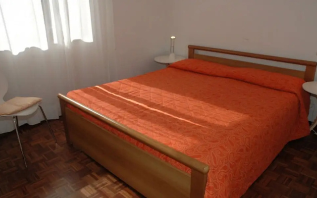 Spacious Villa With Garden and Garage
