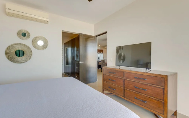 Cabo Pedregal Condo: Ocean View & 2 Infinity Pools