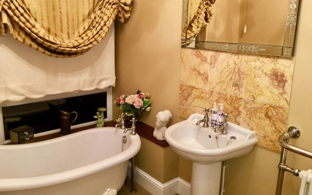 The Mendip Gate Guest House