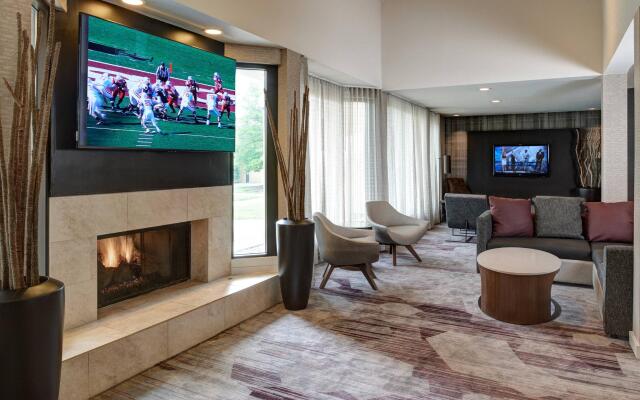 Courtyard by Marriott Louisville East