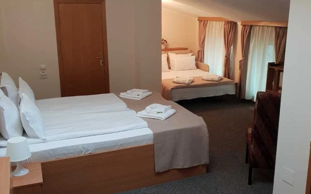Bucharest Downtown Inn