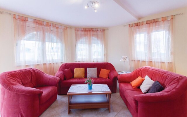 Beautiful Home in Palit With 4 Bedrooms
