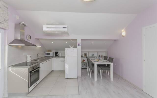 Apartment Golden Sunset