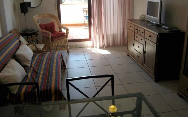 Apartamento Jardines J2-2C