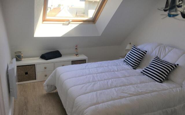 TOUT A PIED ! parking privé - T2 25m2 cosy