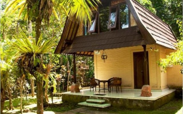 Pondok Bambu Guest House