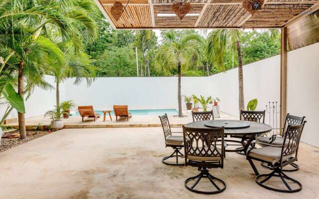 Casa AGUA 3 Hab con alberca en el jardín