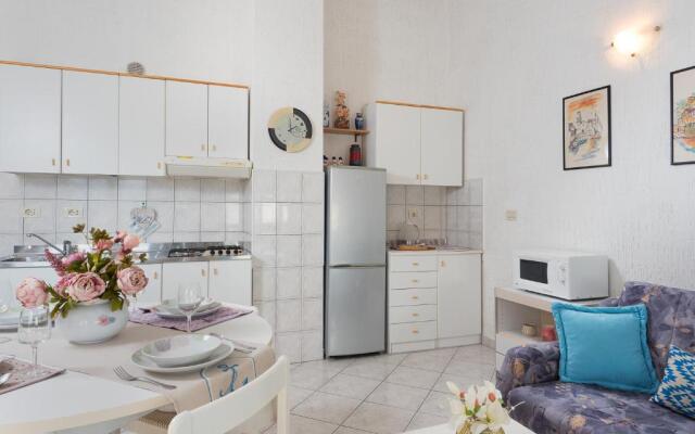 Apartment Roce