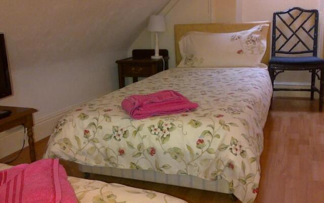 Salamander Guest House