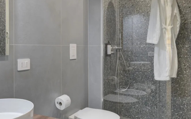 Vivaldo Suite Piazza dei Martiri - Guest House