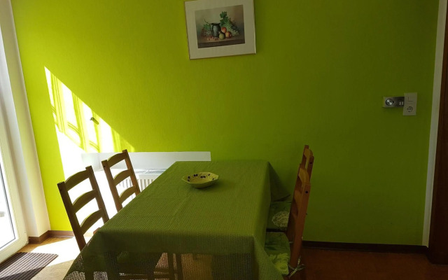 Ferienhaus Urban mit Garage