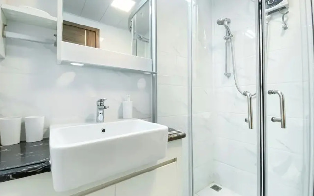 Best Deal and Strategic 3BR Apartment Sky House BSD