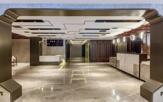 Rezen Dong Hotel (Baoding Passenger Transport Center Yuhua Road Branch)