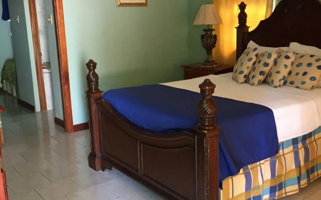 Rayon Hotel