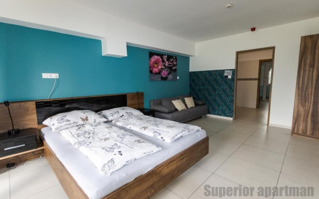 Tisza Gyöngye Apartmanok