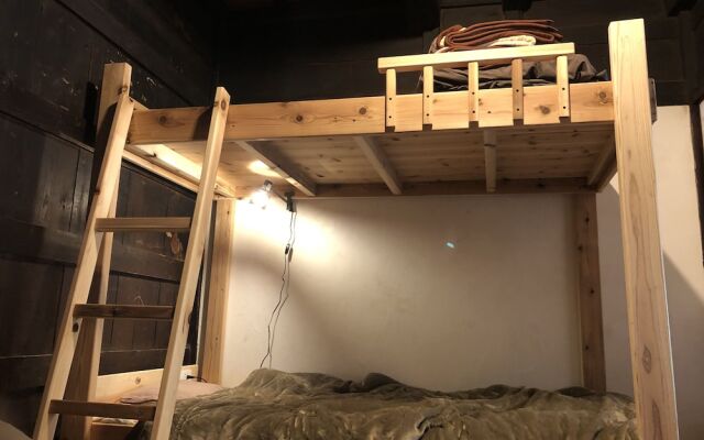 Guesthouse Voketto - Hostel