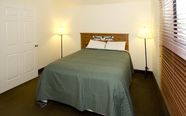 Sierra Lodge