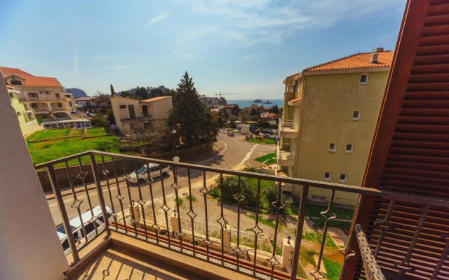 MonteRe Guest House