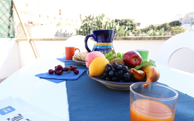 House Holidays Yasmine To Otranto 6 Places