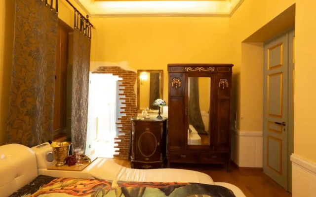 Athena Luxury Suite - Medousia Spa Luxury Escape