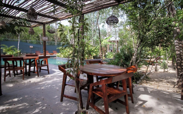 Private & Exclusive Apt Garden pool