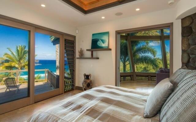 Kai Halulu 3 Bedroom Home by RedAwning