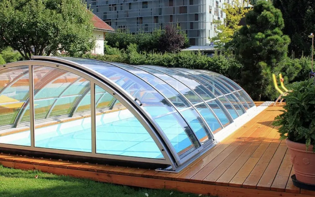 Apartment Near the Gondelbahn With Shared Pool