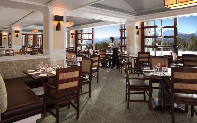 Fairmont Jasper Park Lodge