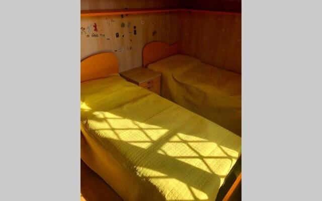 Bella casa vicino alla grotta giusti.