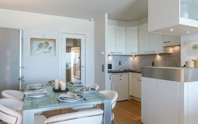 Apartment With Stunning sea View in Middelkerke