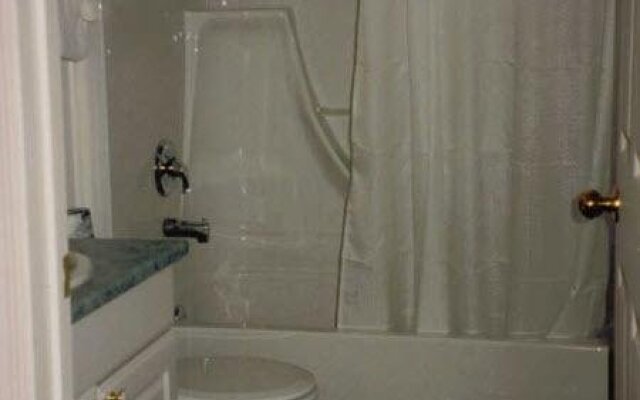 Dwight Village Motel