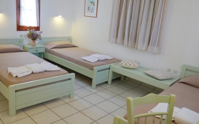Glyfada Beach Studios