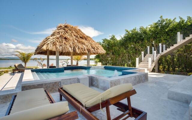 Villa Laguna Gecko