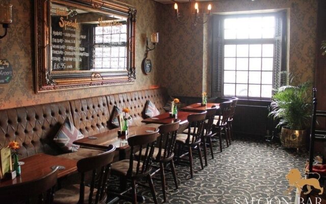 The Golden Lion Hotel Allendale