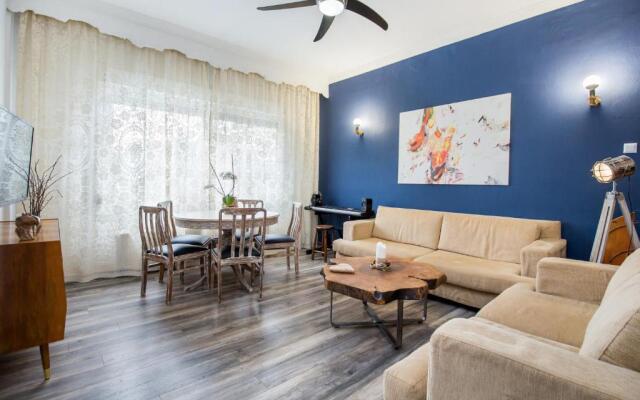 Malama S Beach House