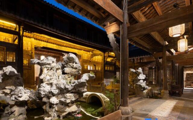 Junshenglou·Junyu Zenfeng Courtyard Hotel (Tongguanyao Ancient Town)