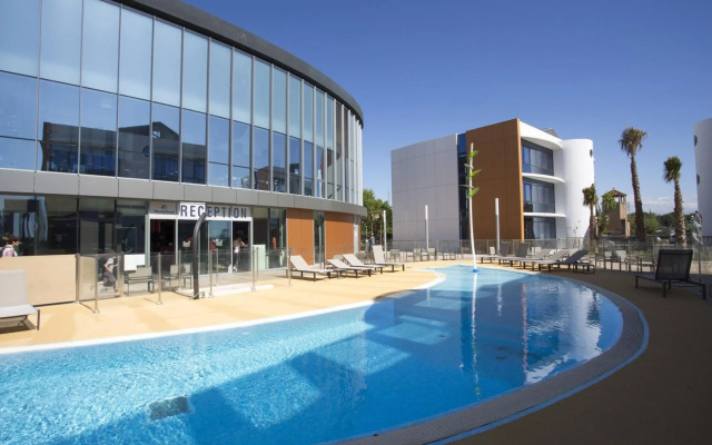 SoBlue Hotel