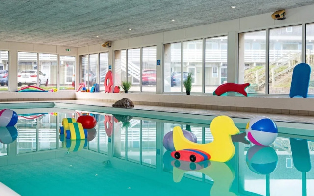 8 Person Holiday Home on a Holiday Park