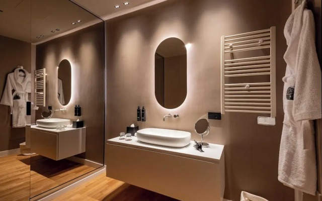Five Suite