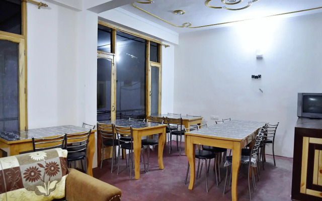 OYO 10764 Hotel Hadimba Manali
